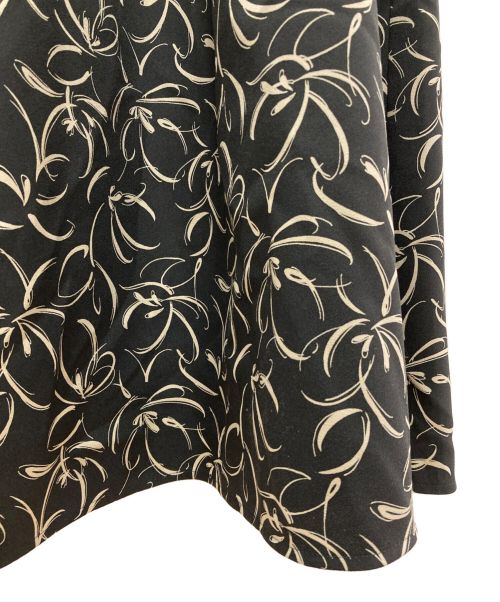 allureville（アルアバイル）allureville (アルアバイル) ワンピース ブラック×ゴールド サイズ:2の古着・服飾アイテム