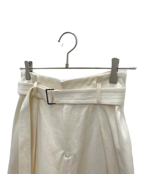 SACRA（サクラ）SACRA (サクラ) コットンサテンパンツ アイボリー サイズ:36の古着・服飾アイテム