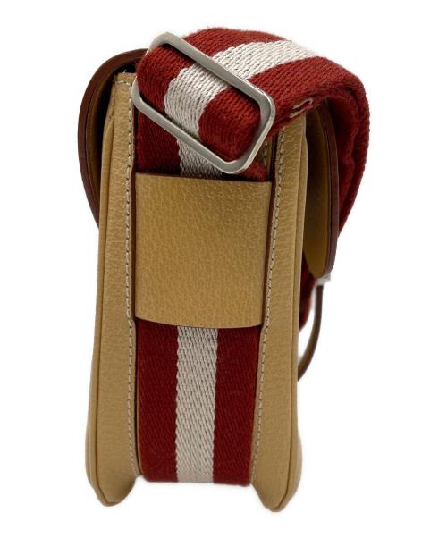 BALLY（バリー）BALLY (バリー) ショルダーバッグ ベージュ×レッドの古着・服飾アイテム