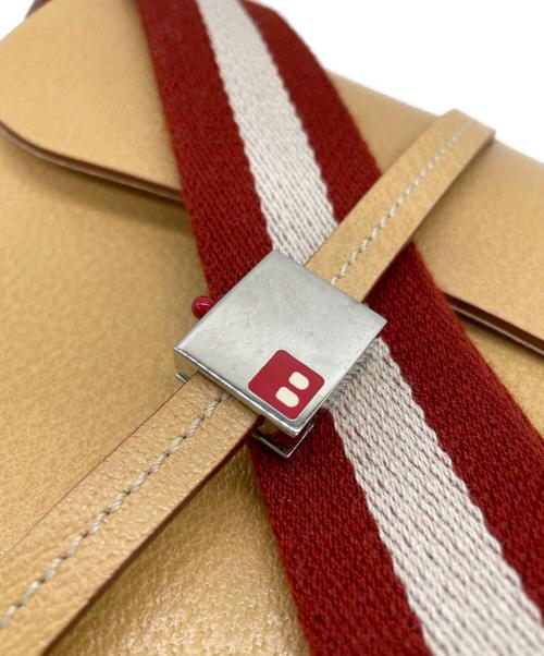 BALLY（バリー）BALLY (バリー) ショルダーバッグ ベージュ×レッドの古着・服飾アイテム