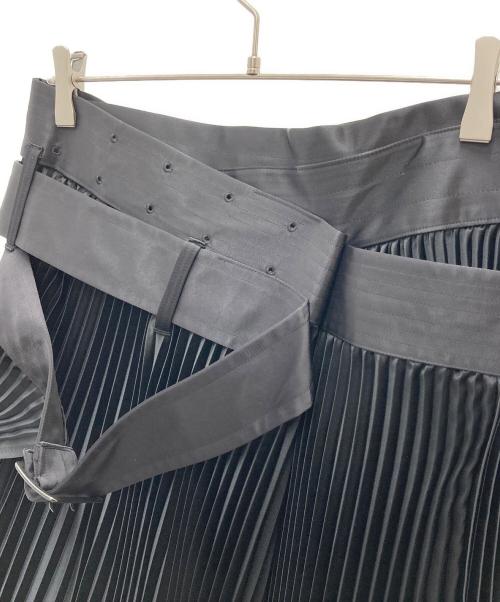 JUNYA WATANABE（ジュンヤワタナベ）JUNYA WATANABE (ジュンヤワタナベ) プリーツスカート サイズ:Mの古着・服飾アイテム