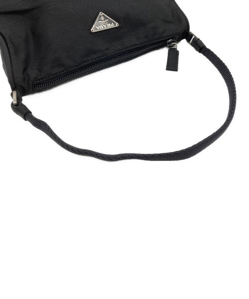 PRADA（プラダ）PRADA (プラダ) ハンドポーチの古着・服飾アイテム