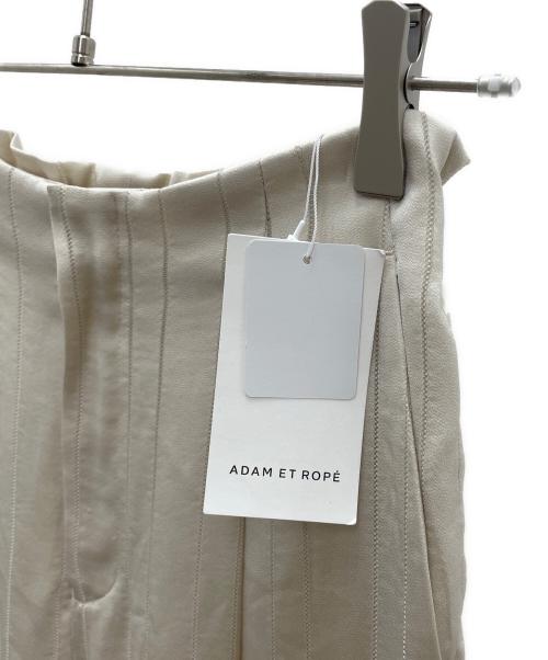 Adam et Rope（アダム エ ロペ）Adam et Rope (アダム エ ロペ) サテンテーパードパンツ ベージュ サイズ:Free 未使用品の古着・服飾アイテム