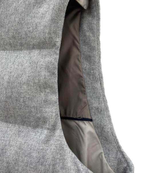 HERNO（ヘルノ）HERNO (ヘルノ) カシミヤ・シルクダウンベスト ライトグレー サイズ:52の古着・服飾アイテム