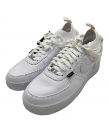 NIKE×UNDERCOVER（ナイキ×アンダーカバー）の古着「スニーカー」｜ホワイト