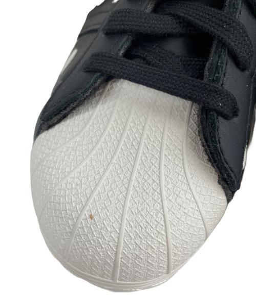adidas（アディダス）adidas (アディダス) SUPERSTAR ブラック サイズ:26.5 未使用品の古着・服飾アイテム