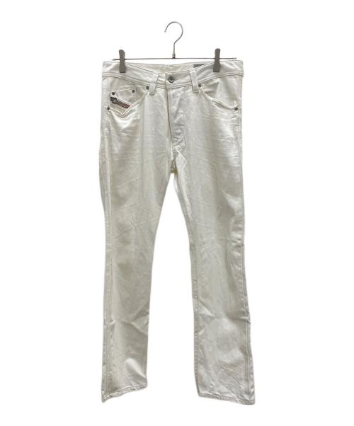 DIESEL（ディーゼル）DIESEL (ディーゼル) デニムパンツ ホワイト サイズ: 73.5cm (W29)の古着・服飾アイテム