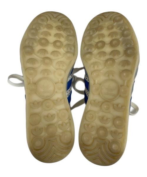 adidas（アディダス）adidas (アディダス) シューズ アイボリー×ブルー サイズ:23.5cmの古着・服飾アイテム