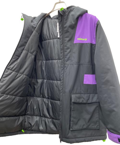adidas（アディダス）adidas (アディダス) 中綿ジャケット ブラック×パープルの古着・服飾アイテム