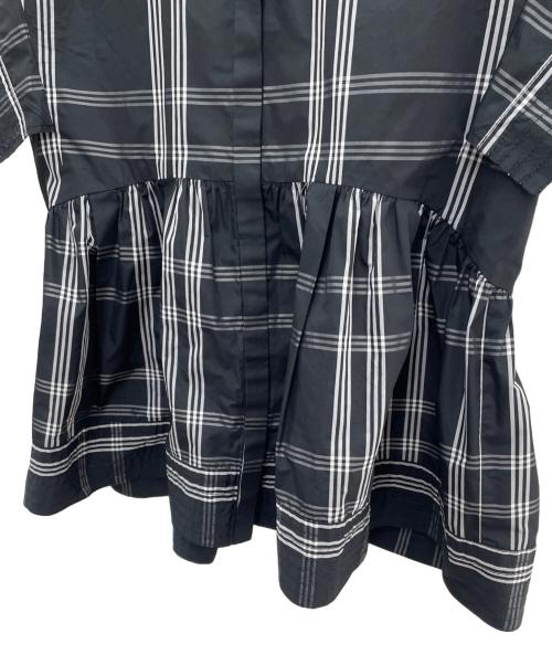 UNITED ARROWS TOKYO（ユナイテッドアローズトウキョウ）UNITED ARROWS TOKYO (ユナイテッドアローズトウキョウ) 半袖ブラウス ブラック×ホワイト サイズ:-の古着・服飾アイテム