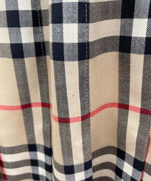 Burberry's（バーバリー）Burberry's (バーバリーズ) スカート カーキ サイズ:Mの古着・服飾アイテム