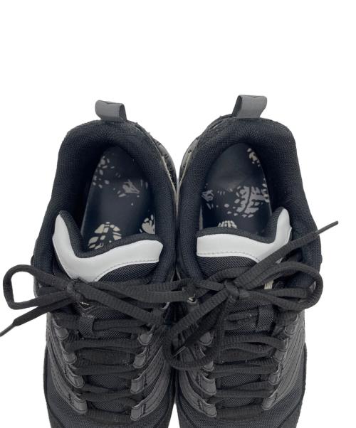 NIKE（ナイキ）NIKE (ナイキ) UNDEFEATED (アンディフィーテッド) スニーカー ブラック サイズ:26.5cmの古着・服飾アイテム