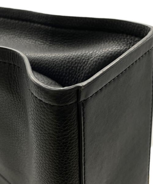 MICHAEL KORS（マイケル・コース）MICHAEL KORS (マイケルコース) 2WAYロゴバッグ ブラックの古着・服飾アイテム