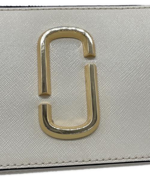 MARC JACOBS（マークジェイコブズ）MARC JACOBS (マークジェイコブス) ショルダーバッグ アイボリー×ブラックの古着・服飾アイテム