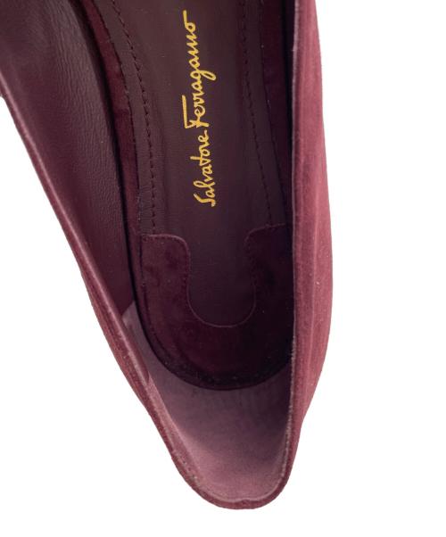 Salvatore Ferragamo（サルヴァトーレ フェラガモ）Salvatore Ferragamo (サルヴァトーレ フェラガモ) パンプス ボルドー サイズ:25.5の古着・服飾アイテム