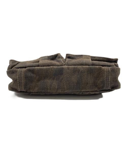 PORTER（ポーター）PORTER (ポーター) ボディーバッグ カーキの古着・服飾アイテム