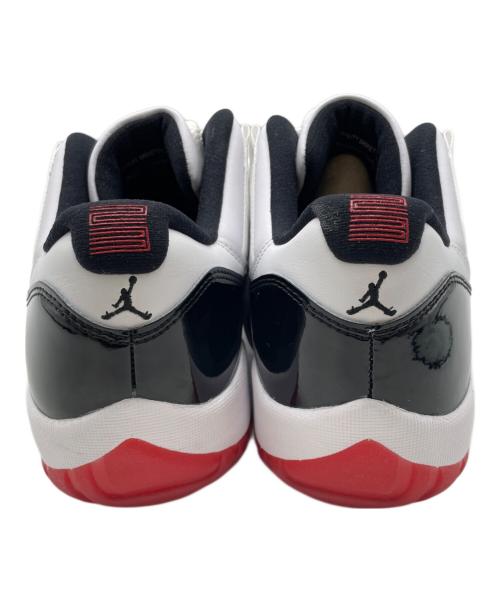 NIKE（ナイキ）NIKE (ナイキ) スニーカー ホワイト×ブラック サイズ:28.5cm 未使用品の古着・服飾アイテム