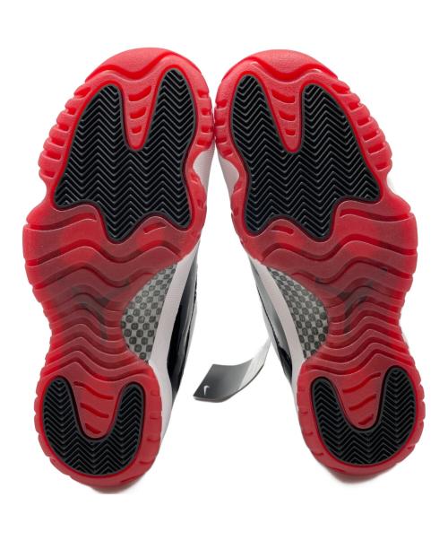 NIKE（ナイキ）NIKE (ナイキ) スニーカー ホワイト×ブラック サイズ:28.5cm 未使用品の古着・服飾アイテム