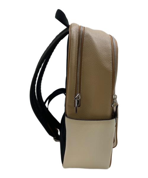 COACH（コーチ）COACH (コーチ) リュック ベージュ×ホワイトの古着・服飾アイテム