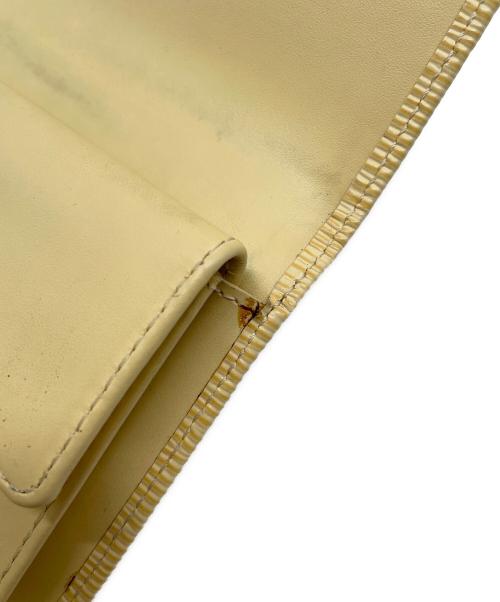 LOUIS VUITTON（ルイ ヴィトン）LOUIS VUITTON (ルイ ヴィトン) 長財布 エピ ポルトトレゾール・インターナショナル アイボリーの古着・服飾アイテム