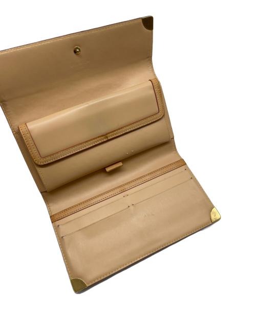 LOUIS VUITTON（ルイ ヴィトン）LOUIS VUITTON (ルイ ヴィトン) 長財布 ポルトトレゾール・インターナショナル ホワイトの古着・服飾アイテム