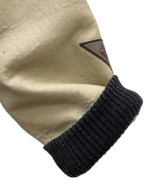 AVIREX（アヴィレックス）AVIREX (アヴィレックス) スタジャン ブラック サイズ:Mの古着・服飾アイテム