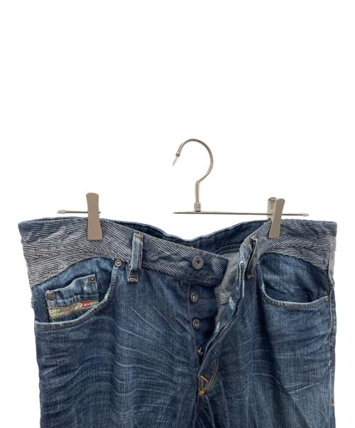 DIESEL（ディーゼル）DIESEL (ディーゼル) デニムパンツ ネイビー サイズ: 83.5cm (W33)の古着・服飾アイテム