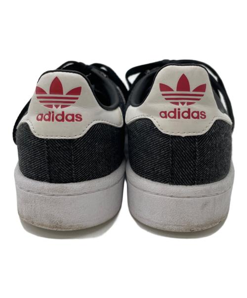adidas（アディダス）adidas (アディダス) スニーカー ブラック サイズ:26cmの古着・服飾アイテム