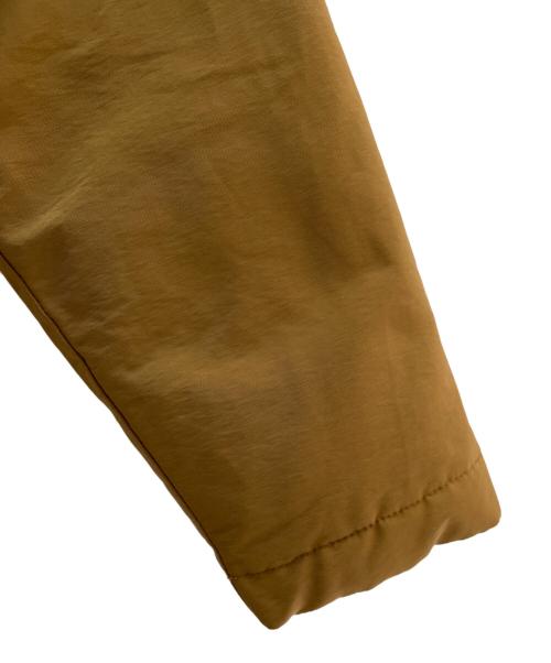 Columbia（コロンビア）Columbia (コロンビア) ダウンジャケット ベージュ サイズ:Mの古着・服飾アイテム