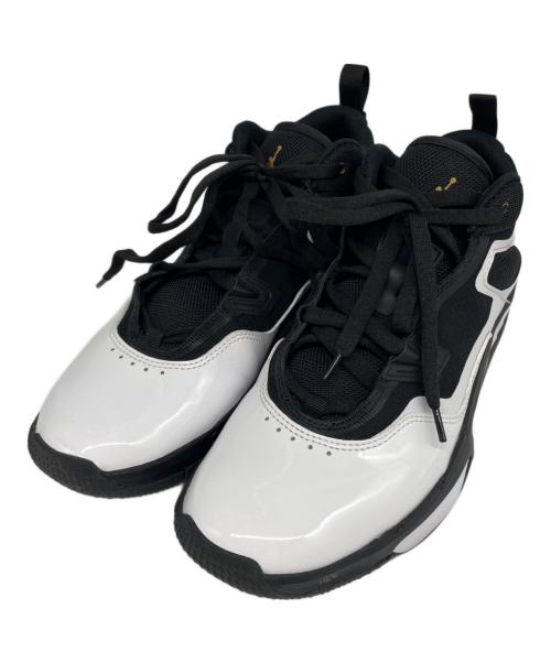 NIKE（ナイキ）NIKE (ナイキ) スニーカー ホワイト×ブラック サイズ:26.5cmの古着・服飾アイテム