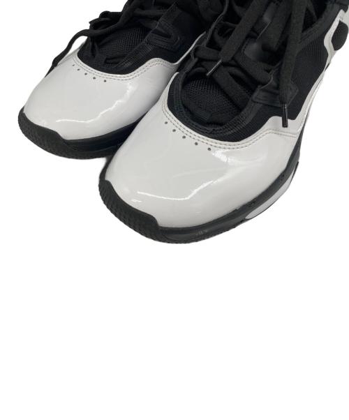 NIKE（ナイキ）NIKE (ナイキ) スニーカー ホワイト×ブラック サイズ:26.5cmの古着・服飾アイテム