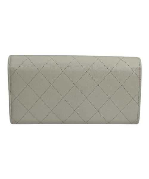 CHANEL（シャネル）CHANEL (シャネル) 長財布 ベージュの古着・服飾アイテム