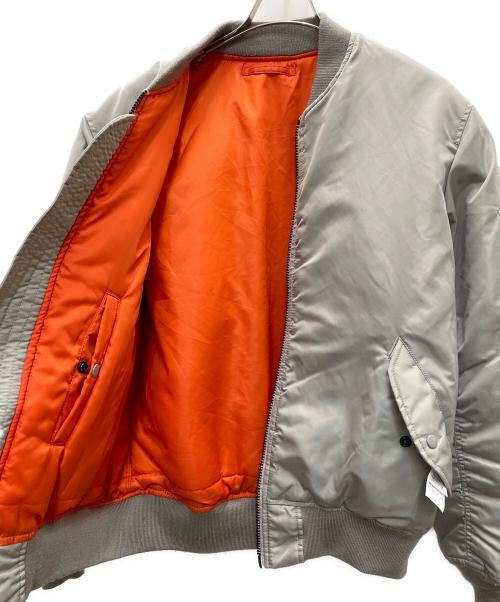 AVIREX（アヴィレックス）AVIREX (アヴィレックス) MA-1ジャケット ライトグレー サイズ:XLの古着・服飾アイテム