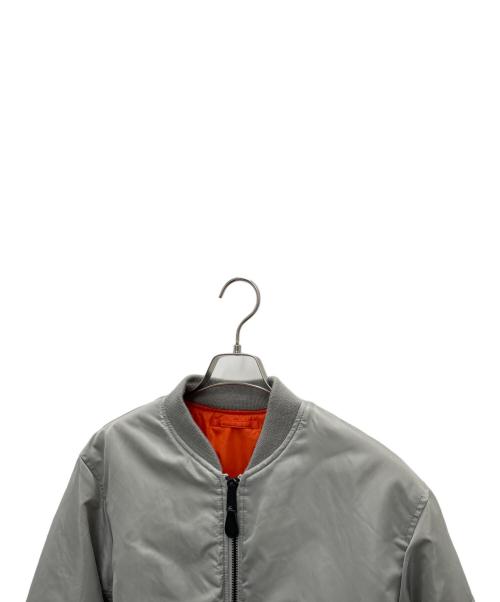 AVIREX（アヴィレックス）AVIREX (アヴィレックス) MA-1ジャケット ライトグレー サイズ:XLの古着・服飾アイテム