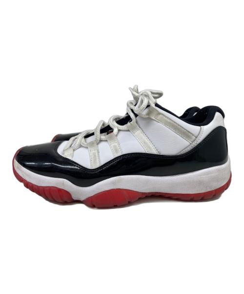 NIKE（ナイキ）NIKE (ナイキ) スニーカー ホワイト×ブラック サイズ:27.5cmの古着・服飾アイテム