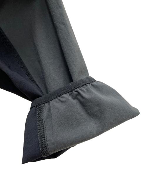 NIKE（ナイキ）NIKE (ナイキ) ナイロンジャケット グレー×ブラック サイズ:XLの古着・服飾アイテム