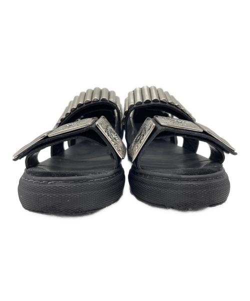 TOGA PULLA（トーガ プルラ）TOGA PULLA (トーガ プルラ) サンダル ブラック×シルバー サイズ:36の古着・服飾アイテム