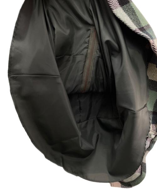 BURBERRY BLUE LABEL（バーバリー ブルー レーベル）BURBERRY BLUE LABEL (バーバリーロンドンブルーレーベル) 半袖ワンピース グリーン サイズ:38の古着・服飾アイテム