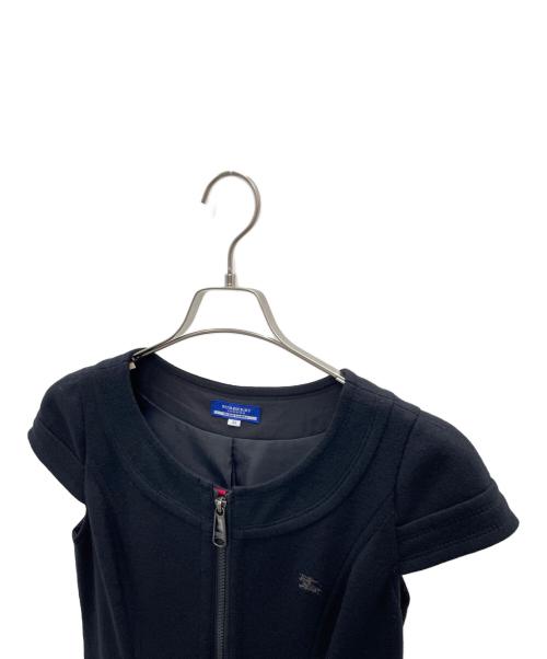 BURBERRY BLUE LABEL（バーバリー ブルー レーベル）BURBERRY BLUE LABEL (バーバリーロンドンブルーレーベル) 半袖ワンピース ブラック×レッド サイズ:38の古着・服飾アイテム