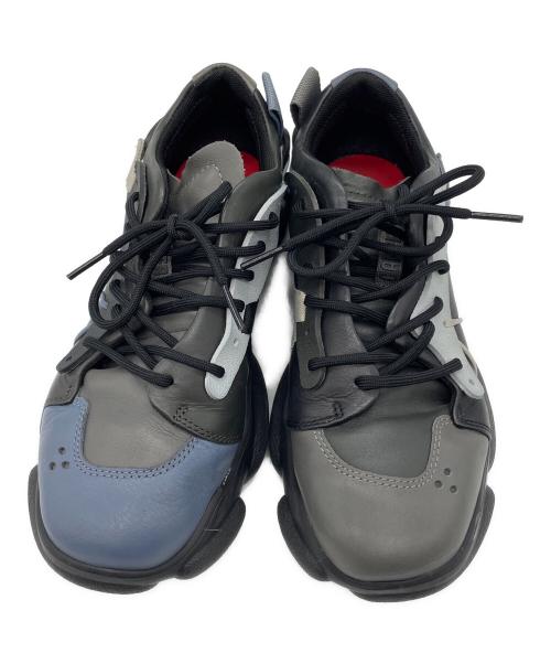 CAMPER（カンペール）CAMPER (カンペール) レザースニーカー ブラック×ネイビー サイズ:40の古着・服飾アイテム