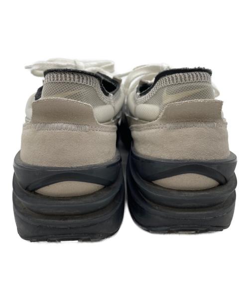 NIKE（ナイキ）NIKE (ナイキ) スニーカー アイボリー サイズ:27.5cmの古着・服飾アイテム