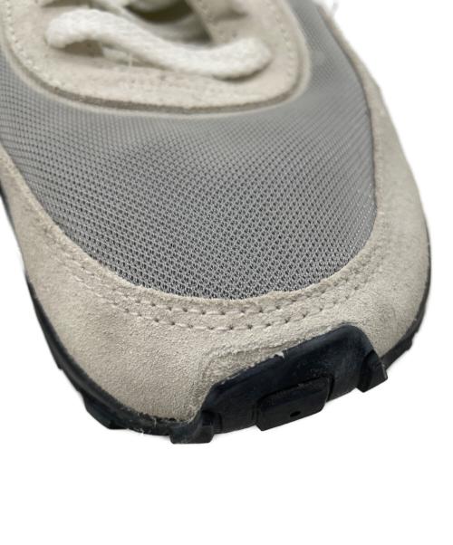 NIKE（ナイキ）NIKE (ナイキ) スニーカー アイボリー サイズ:27.5cmの古着・服飾アイテム
