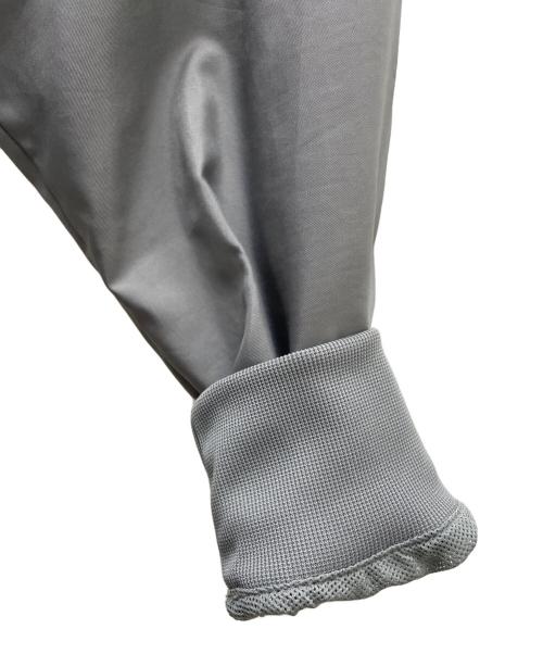 NIKE（ナイキ）NIKE (ナイキ) ウインドブレーカー グレー サイズ:Lの古着・服飾アイテム