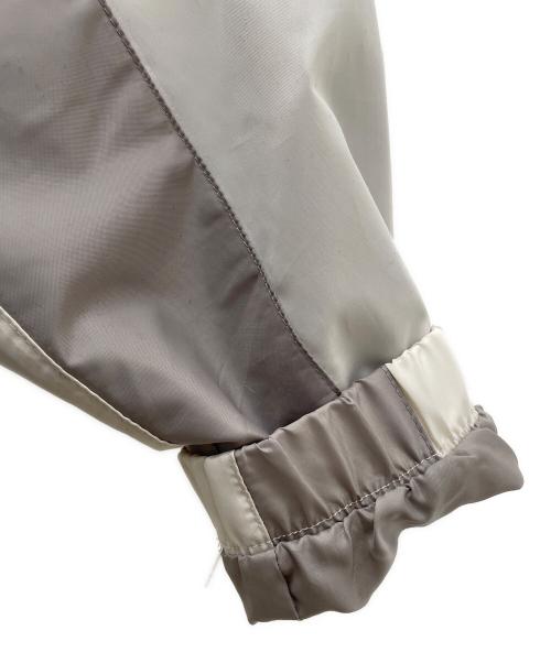 NIKE（ナイキ）NIKE (ナイキ) ウインドブレーカー グレー サイズ:XLの古着・服飾アイテム