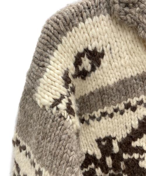 COWICHAN INDIAN（カウチンインディアン）COWICHAN INDIAN (カウチンインディアン) 厚手カーディガン ベージュ サイズ:Fの古着・服飾アイテム