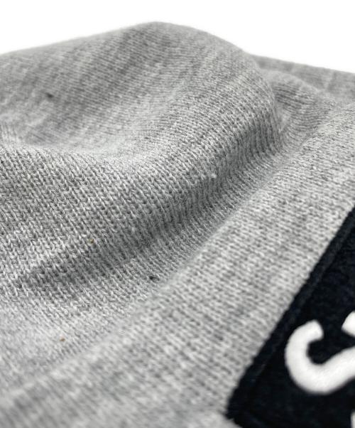 New Era（ニューエラ）New Era (ニューエラ) SUPREME (シュプリーム) ニット帽 グレーの古着・服飾アイテム