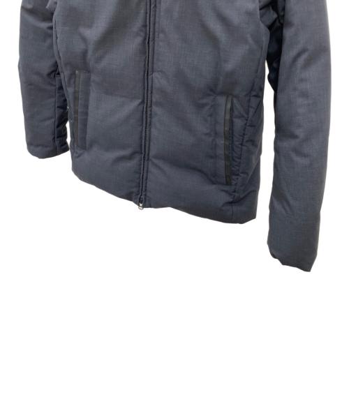 BEAUTY&YOUTH（ビューティーアンドユース）BEAUTY&YOUTH (ビューティーアンドユース) KOMATSU (コマツ) ダウンジャケット ネイビー サイズ:Mの古着・服飾アイテム