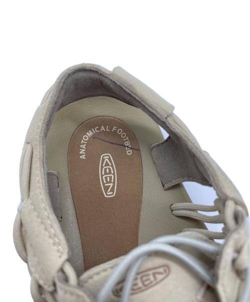 KEEN（キーン）KEEN (キーン) サンダル ベージュ サイズ:25cmの古着・服飾アイテム