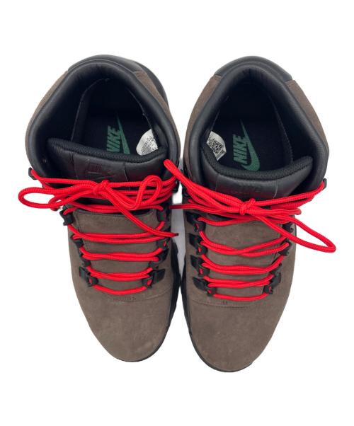 NIKE（ナイキ）NIKE (ナイキ) スニーカー ブラウン サイズ:27cmの古着・服飾アイテム