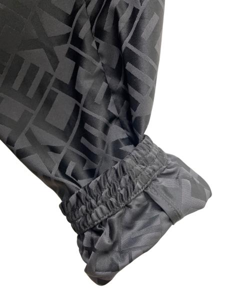 ARMANI EXCHANGE（アルマーニ エクスチェンジ）ARMANI EXCHANGE (アルマーニ エクスチェンジ) ジップパーカー ブラック サイズ:M 未使用品の古着・服飾アイテム